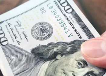 El mercado ya pone precio al dólar de 2026: a cuánto estará los próximos meses