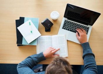 Educación Superior suma nuevas carreras a distancia y redefine su oferta para responder al mercado laboral