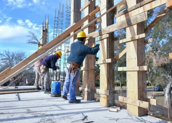 Avanza el cierre de empresas: en 22 meses se perdieron casi 20.000 firmas