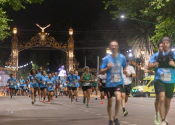 La Ciudad  de Mendoza vivió una noche inolvidable con 2000 personas en la cuarta edición de la Maratón Nocturna