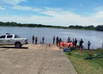 Tragedia en Paraguay: naufragó una embarcación en el río Paraná y murieron tres argentinas