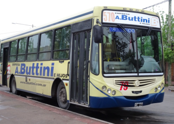 Por la temporada de verano vuelven los colectivos a Los Reyunos