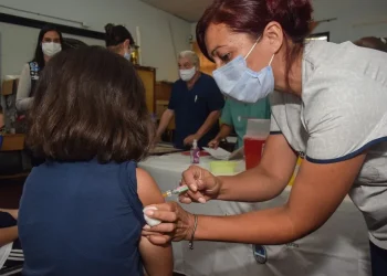 Tras las denuncias a padres antivacunas, creció la demanda en los vacunatorios de Mendoza