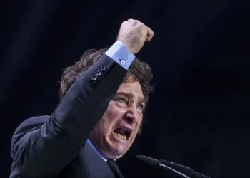 Medios británicos ubican a Milei entre las tres figuras más relevantes de 2025