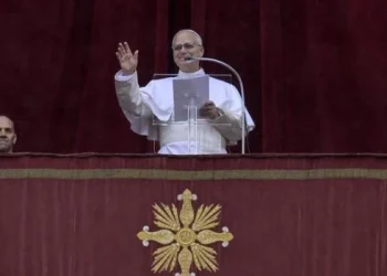León XIV pide que «la artesanía de la paz» se imponga a «la industria de la guerra»