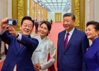 Distensión diplomática: el presidente surcoreano se sacó una selfie con su par chino