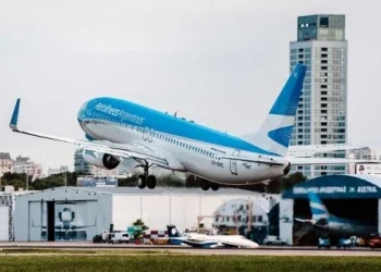Aerolíneas Argentinas realizará un plan especial de vuelos durante el Mundial