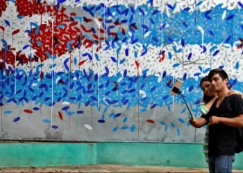 El régimen castrista se enfrenta a un colapso inminente por la escasez de combustible