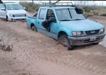 Las lluvias volvieron a dejar aislada a Punta del Agua y reavivaron un reclamo histórico por las rutas