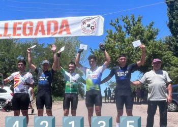 Victoria de Diego Oro, Giuliana Miranda y Alberto Muñoz en el ciclismo sanrafaelino