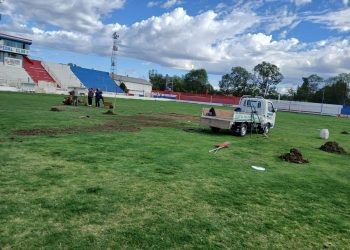Pedal perfecciona el campo de juego de la “Fortaleza de Cemento”