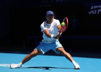Australian Open: Sebastián Báez enfrenta a Giovanni Mpetshi Perricard 