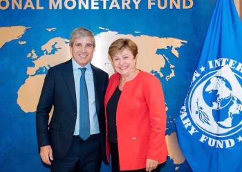 Caputo se reunió con la directora del FMI en la antesala de un pago de 824 millones de dólares al organismo