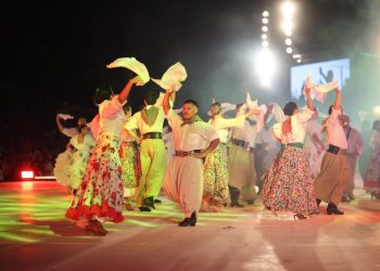 La Vendimia, una vez más, como vidriera política para nuevas generaciones