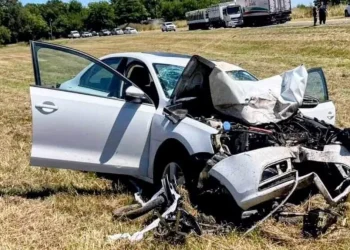 Otra tragedia sobre una ruta del país: madre e hija murieron tras chocar de frente contra un auto