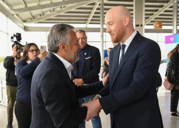 Allasino continuará la demanda contra la Provincia, a pesar de la alianza con Cornejo