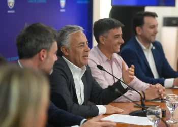 Alfredo Cornejo defendió la reforma laboral y dio detalles de la visita de Milei a Mendoza