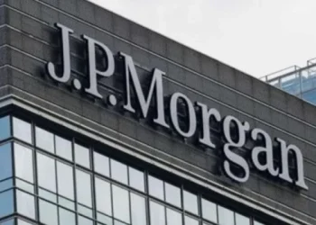 JP Morgan pronosticó que las reformas de Milei acelerarían el regreso de la Argentina a Mercado Emergente y atraerían US$2.300 millones