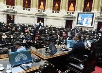 Diputados aprobó bajar la imputabilidad de 16 a 14 años: proyecto obtuvo 149 votos a favor