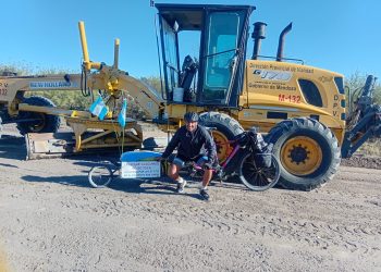 Una travesía en bicicleta recorre el sur mendocino para concientizar sobre la defensa del agua
