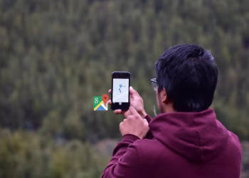 Punto azul de Google Maps: qué es, cómo funciona y cinco funciones clave que facilitarán tus viajes