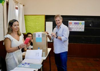 Omar Félix tras sufragar: “con la autonomía estamos dando un puntapié clave en la provincia”