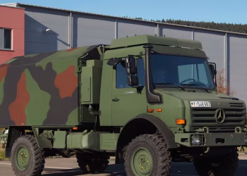 El Ejército Argentino recibió el primero de los nuevos 48 camiones 4×4 Unimog U4000: cómo son y para qué sirven estos potentes vehículos
