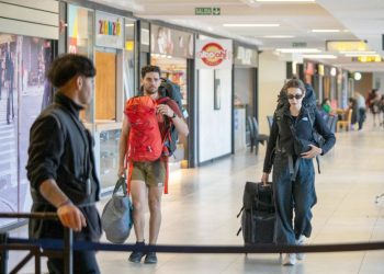 Para CAME hubo turismo récord: más de tres millones de personas se movilizaron durante el fin de semana largo pero gastaron menos per cápita