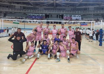 S.R. Club superó a Liniers y se metió en los octavos de final