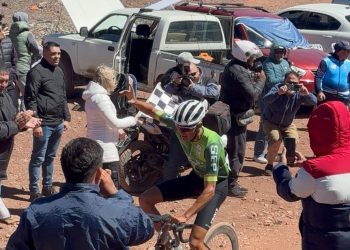 El ciclista chileno José Autran hizo tiempo récord al subir el Cristo Redentor