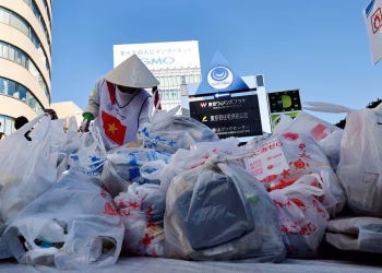 Para adultos mayores: Por qué juntar basura es considerado un deporte en Japón