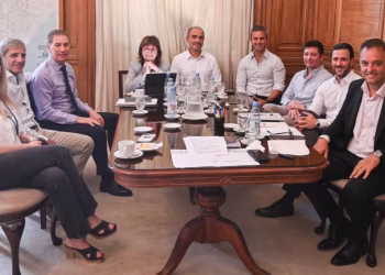 Reforma laboral: la mesa política decidió mantener el artículo de Ganancias, pese al pedido de las provincias