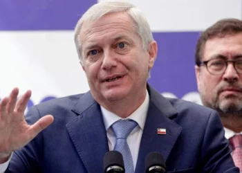 Kast cortó su relación dialoguista con Boric