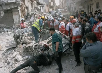 Irán rechaza plan de alto al fuego de EEUU y lanza más ataques