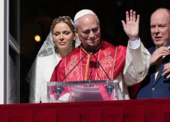 El Papa pide a los residentes en Mónaco que usen su riqueza para hacer el bien