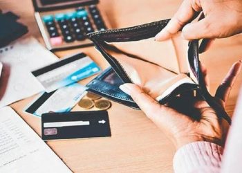 Ruptura en la cadena de pagos: la morosidad sube a récord histórico y asfixia a industrias y familias