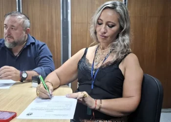 ATE aceptó la oferta salarial del gobierno