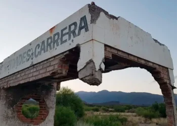 El gobierno busca que un club privado explote los terrenos del abandonado Autódromo General San Martín