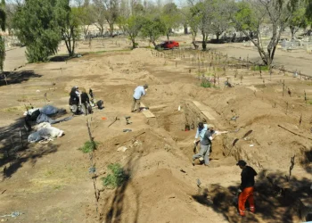 La “Tumba de la dictadura” en Mendoza: el rincón oculto del cementerio donde enterraron desaparecidos