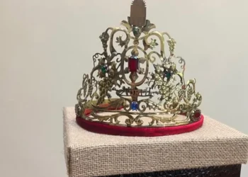 San Carlos entregará a la familia la corona que lució Nuri Donnantuoni en 2005