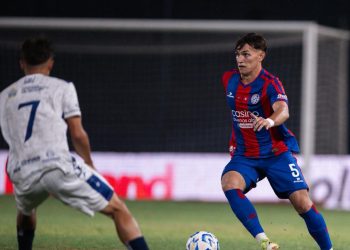 San Lorenzo aplastó a Deportivo Rincón de Neuquén