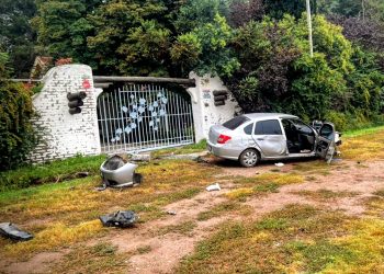 Una mujer resultó gravemente herida tras un vuelco en Las Paredes