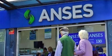 ANSES ofrece descuentos de hasta 20% para jubilados en supermercados: cómo conseguirlos