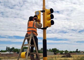 Piden un informe detallado sobre el estado de la red semafórica en San Rafael