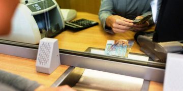 Los bancarios acordaron un aumento salarial tras el dato de inflación: cuánto cobrarán