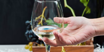 Qué es el riesling, la uva blanca de origen alemán que también se destaca en Mendoza con un vino premiado