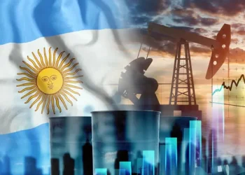 Prevén efectos cruzados de la guerra en Argentina, con impactos en actividad, inflación y salarios