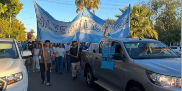 Marcha por la Vida en San Rafael: con consignas contra el aborto y bendición de embarazadas, se movilizó el sector provida