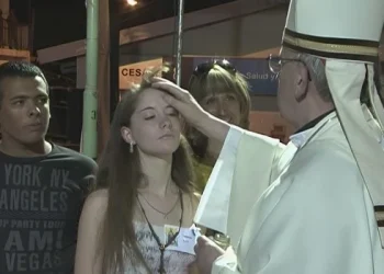 «La Argentina de Francisco», un documental italiano que viaja a las raíces de Bergoglio