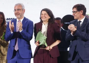 Una argentina ganó un nuevo e importante premio de narrativa